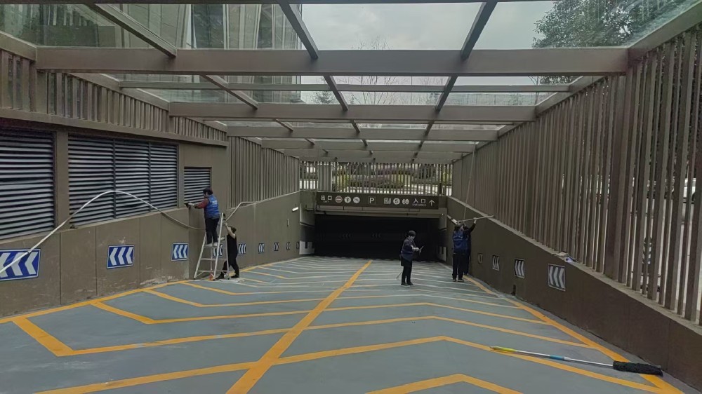 ?停車(chē)場(chǎng)地下室清洗流程方案