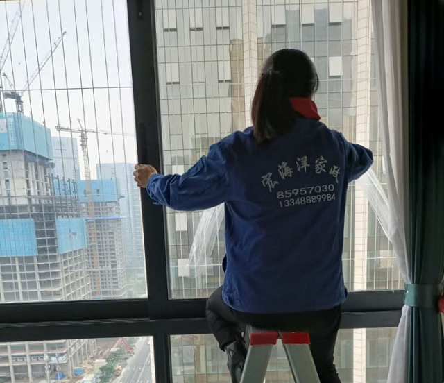 成都保潔公司低價價格戰(zhàn)：餓死同行、累死自己、坑死客戶！
